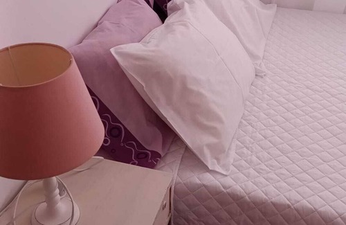 Vila Nova de Foz Coa Apartment | 3 Bedrooms with Terrace - Vila Nova de Foz Coa (Downtown) - Sleeps 7