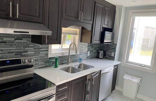 Wiarton House | 3 bedrooms South peninsula house
