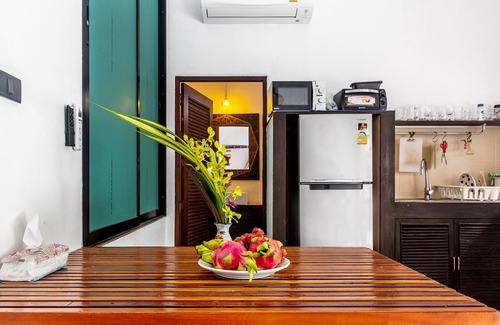 Ko Pha-ngan Villa | 3 Bedrooms Tropical House with mezzanine, 20 meters from the beach, small pool