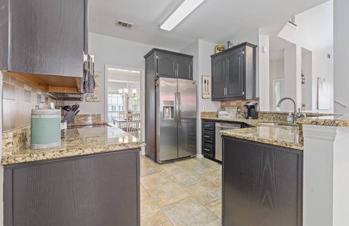 Woodstock House | 3 Beds 2 &1/2 Bath Family Home! Close to Lake Point, Braves, East Cobb Baseball