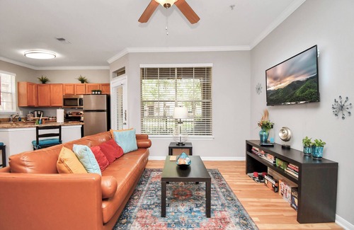 Woodlake - Briar Meadow Apartment | 3 Beds Hot Spot HTX W/Private Garage