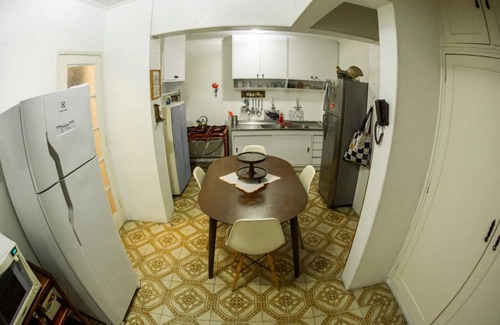 Gonzaga Apartment | 3 beds with balconies in the heart of Gonzaga
