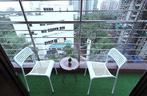 Government Colony Apartment | 3 BHK Service apartment near MMRDA ground bandra