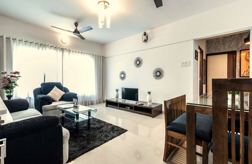 Kandivali East Apartment | 3 BHK SUITE (Gagal Home)