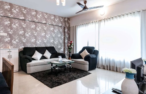 Kandivali East Apartment | 3 BHK SUITE (Gagal Home)