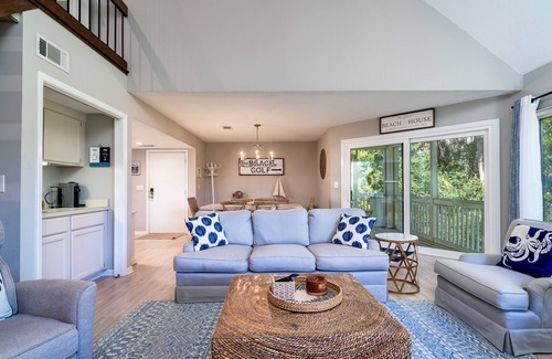 Spinnaker Beachhouses House | 3 BR, 2 BA Spinnaker Beach House! Close to Beach Club! Golf Course Views! Dog (2) Friendly!