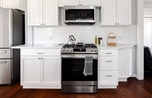 Allandale House | 3 BR 3 BA House with Private Pool