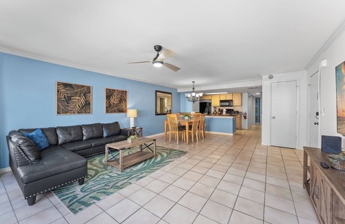 Royal Palm Bay House | 3-BR Condo Near Disney – Family-Friendly Retreat