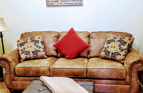 Maricopa House | 3 Br + Den 2000 Sq Ft Bungalow ***Heated Pool With A Slide***