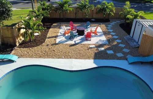 Pinellas Point House | 3 BR Florida Oasis | Pool Home | Fire Pit | Beaches | Pets OK