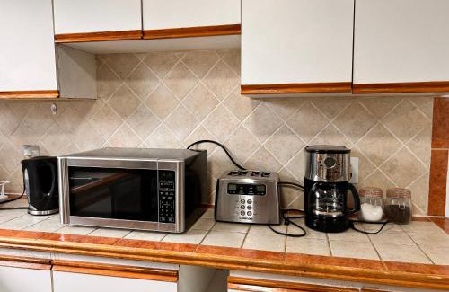 Richmond Hill House | 3 BR GREAT HOUSE WITH 2 parking