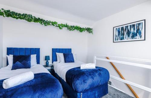 Sheffield House | 3 BR House By By Eason Stays Short Lets & Serviced Accommodation Sheffield With Pool Table & Free Parking