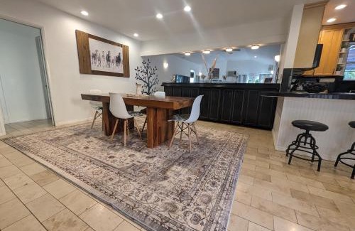 Mar Vista Villa | 3 BR + Near Venice Beach + Redecorated + Nice Backyard with BBQ
