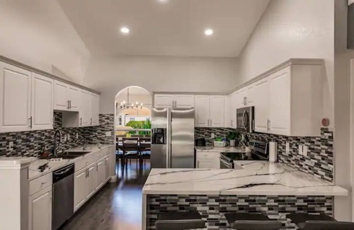 Mariner House | 3 BR Private Salt Water Heated Pool Home with Large Outdoor Patio!n