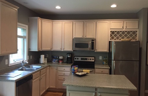 Fry's Spring House | 3 BR Quiet & Beautiful House,Near Downtown,UVA & Wineries