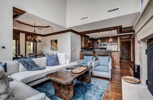 Vail Condo | 3 BR Ritz-Carlton Residence with Valley Views by RedAwning - Save 20% on 7+ Nights!