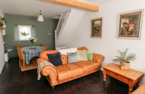 Narberth House | 3 Bridge Villas