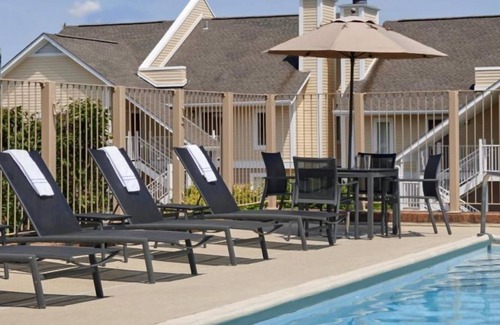 Crestline Heights House | 3 Budget-friendly Units W/ Kitchen, Living area & Fireplace! Pets Allowed, Pool