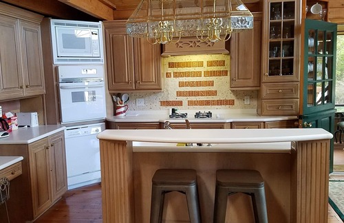 Lubec Cabin | 3 cabin family package, 4 kayaks,3 fire pits, full kitchens, no pet fee