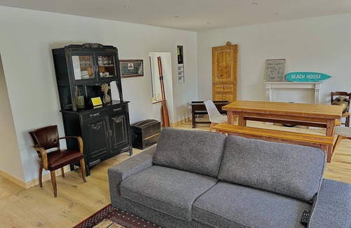 Montfarville House | 3 Chambres - 2 Salles de Bains - Grand Jardin