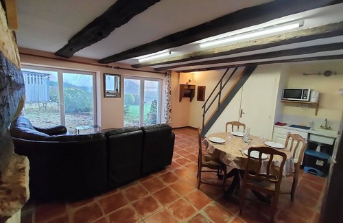 Veyrines-de-Vergt Cottage | 3 charming houses Quiet Comfort Park Swimming pool billiard, Bergerac-Périgueux