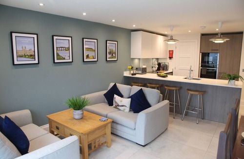Hurst Green Cottage | 3 CLOUGH COTTAGES, pet friendly, with a garden in Hurst Green
