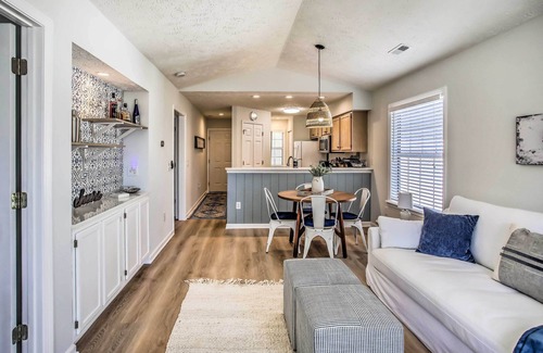 Longs Condo | 3 Community Pools: Golf Course Condo in Longs