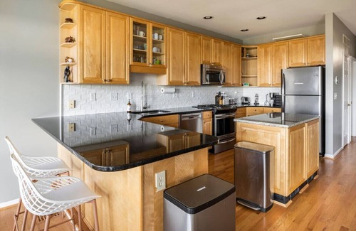 Clifton Heights House | 3 Decks W/City Views, Hot Tub, Theater Rm, Garage