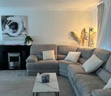 Largs Apartment | 3 double bedroom spacious flat