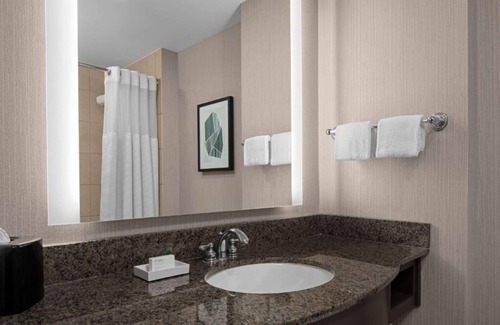 Bethesda Hotel | 3 Fantastic Rooms By NIH, Pet Friendly With Metro Access To DC