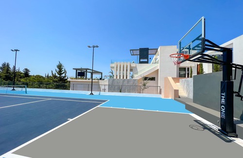 Almyrida Villa | 3’ from the Beach/3 Pools with Jacuzzi/Outdoor Pool Cinema/Tennis Court