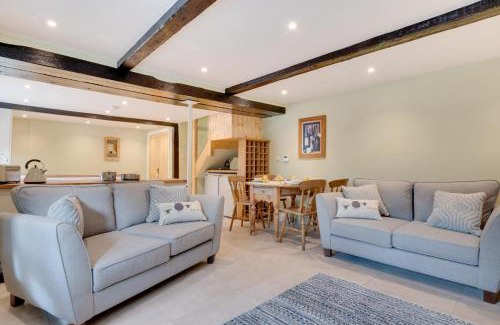 Low Bradley House | 3 Ivy Terrace