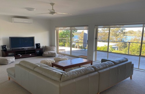 Merimbula House | 3 Kiama Place, Merimbula