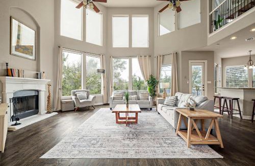 Travis Landing House | 3 Kings with Theater, GameRoom and BBQ just 7 mins from Marina