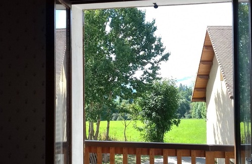 Saint-Michel-de-Chaillol Apartment | 3 km from the Chaillol ski resort. Appart 1st floor full sun.