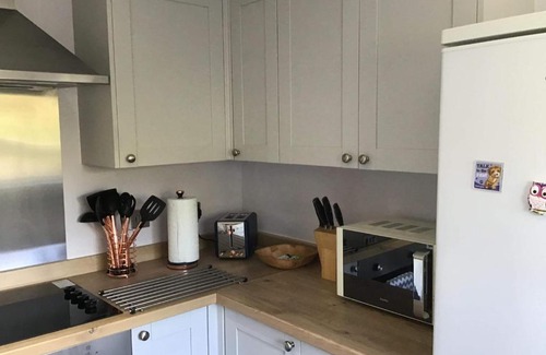 Campbeltown House | 3 Knocknaha Cottage