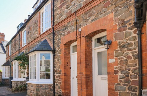 Porlock Cottage | 3 Lowerbourne Terrace