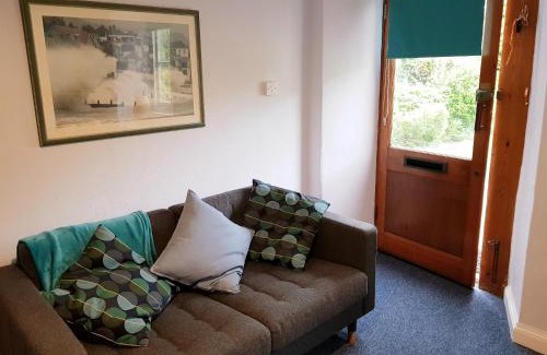 Lyme Regis House | 3 Lymbrook Cottage