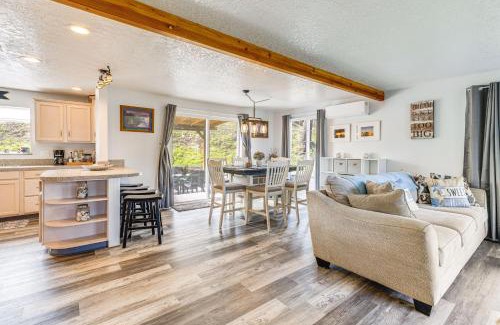 Warrenton House | 3 Mi to Beach Oregon North Coast Retreat