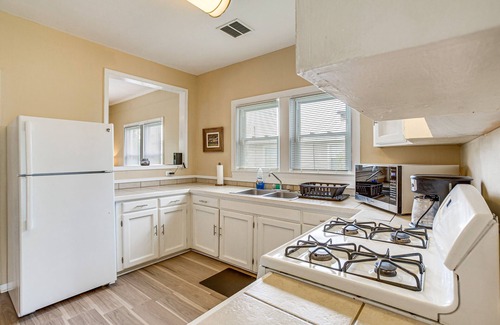 Hahnville House | 3 Mi to Chemical Plants: Hanhville Home w/Yard!