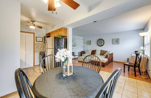 Country Club Hills Condo | 3 Mi to Credit Union 1 Amphitheatre: Suburban Stay