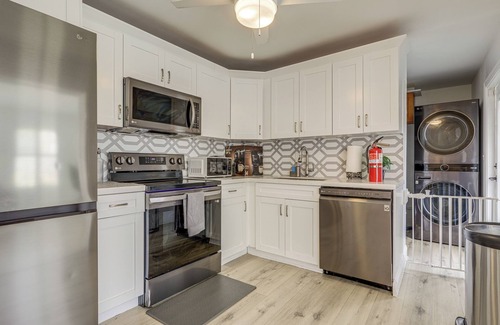 Hunt Club House | 3 Mi to Dtwn: Pet-Friendly Palm Beach Gardens Home