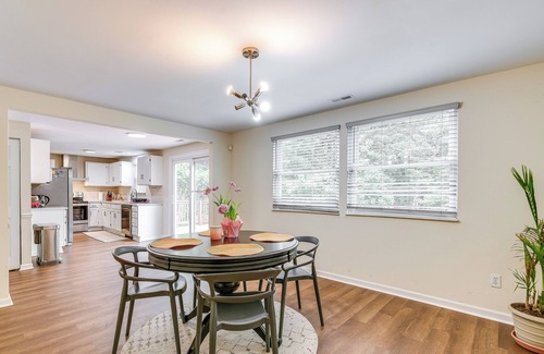 Cary House | 3 Mi to Dtwn Cary: Family Home w/Deck!