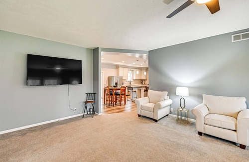 South Haven House | 3 Mi to Dtwn: Family-Friendly Home in South Haven!