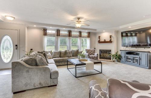 Woden House | 3 Mi to Dtwn Nacogdoches Quiet Country Home