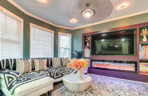 Detroit House | 3 Mi to Ford Field Detroit Home with Decks!