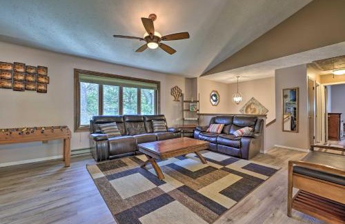 Pocono Summit House | 3 Mi to Kalahari Pocono Mountain Home with Fire Pit