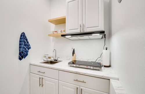 St. Cloud Apartment | 3 Mi to Lakefront Beach: St Cloud Apt