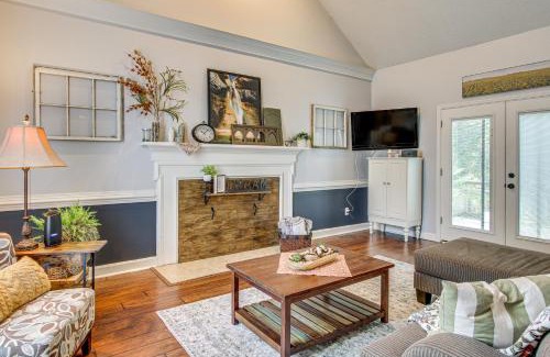 Lexington House | 3 Mi to Marina Quiet Getaway with Deck in Lexington