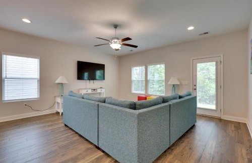 Ocean Isle Beach House | 3 Mi to Sand and Surf Ocean Isle Beach Retreat!